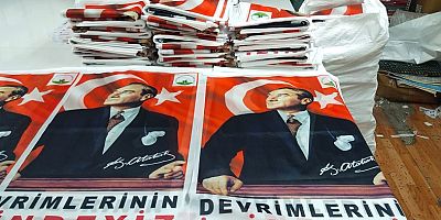 Osmangazi Atatürk Bayraklarıyla Donatılacak