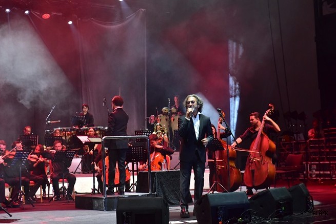 63. Uluslararası Bursa Festivali’nde Fettah Can Rüzgarı