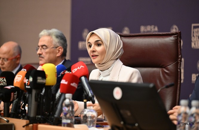 Aile ve Sosyal Hizmetler Bakanı Göktaş BTSO Meclisi’nin Konuğu Oldu