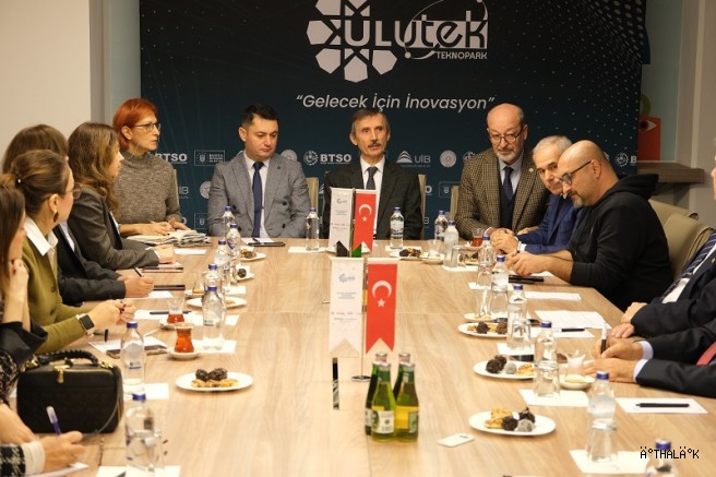 AKADEMİ ve İş Dünyası ULUTEK'te Bir Araya Geldi