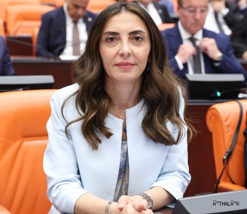 Altaca Kayışoğlu: Bursa’da Tekstil ve Mobilya Sektörü İflaslarla Çöküyor