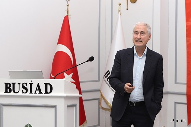  “Alternatif Model Kavgası Yaşanıyor”