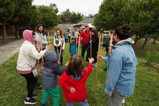 Anneler Günü'nü Doğayla İç İçe Geçirdiler