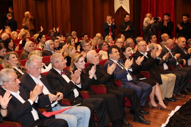 Atatürk, Bursa’da Rumeli Ezgileriyle Anıldı