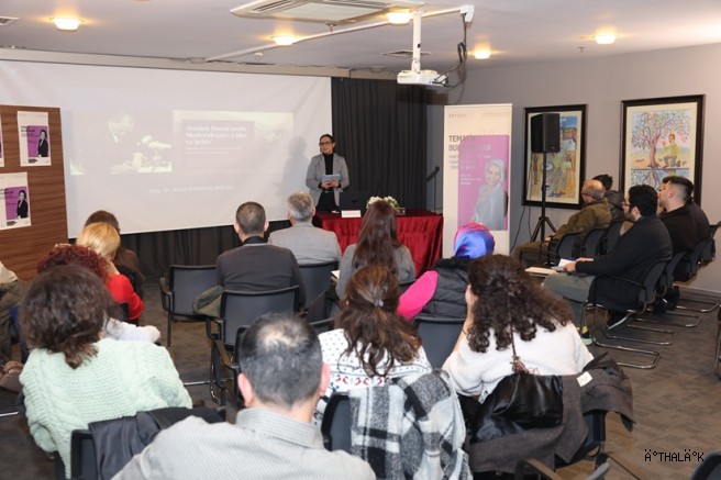 Atatürk ve Cumhuriyet’in Bursa’daki İzleri Nilüfer’de Konuşuldu