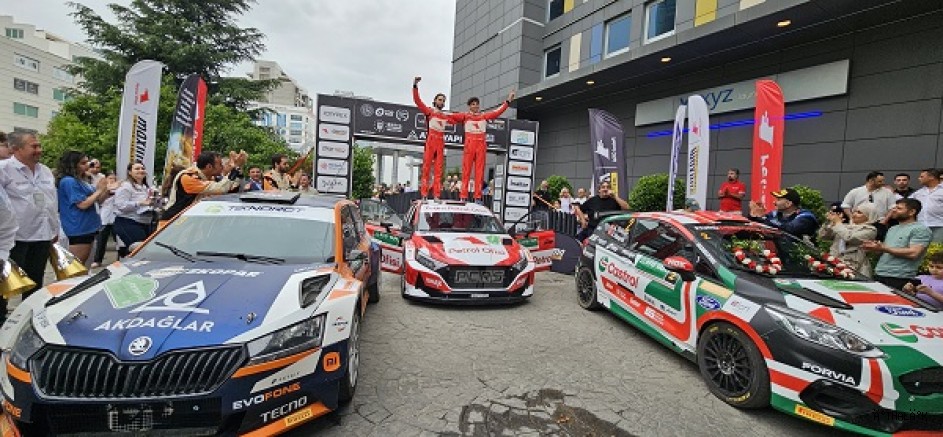 ATIŞ Yapı Bursa Rallisi Sona Erdi