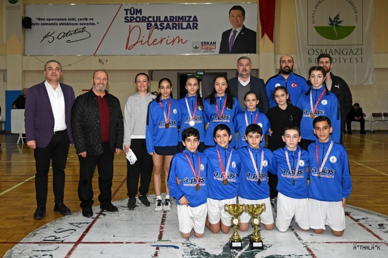 Badmintonun Yıldızları Osmangazi’de Parladı 