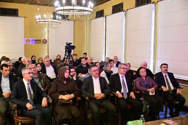 Balkanlarla Göbek Bağımız Var