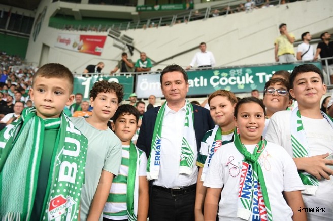 Başkan Aydın Çocukları Bursaspor Maçına Götürdü