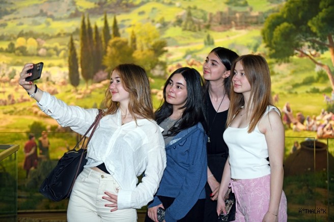 Başkan Aydın Örnek Liselilerle Osmangazi’de Bir Araya Geldi