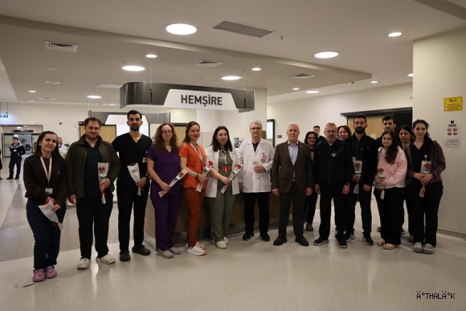 Başkan Bozbey'den Sağlık Çalışanlarına Ziyaret