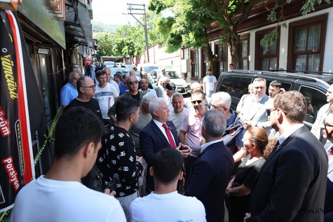 Başkan Bozbey’den Yangında Zarar Gören Bölgelere Ziyaret