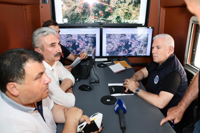 Başkan Bozbey: Yangının Yönü Belli Değil, Daha Fazla Hava Desteği Gerekli