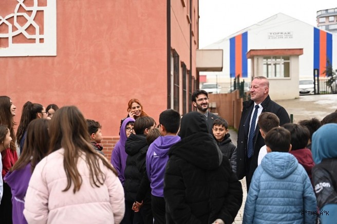 Başkan Karabatı'dan Eğitime Tam Destek