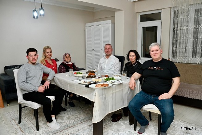 Başkan Karabatı Gönül Sofrasında Buluştu