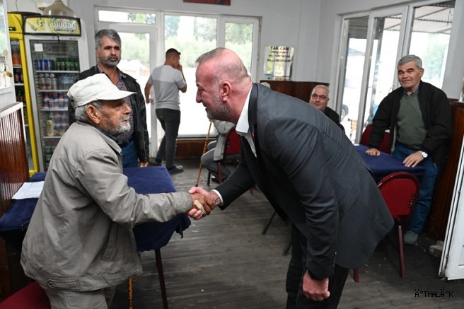 Başkan Karabatı Her Gün Sahada