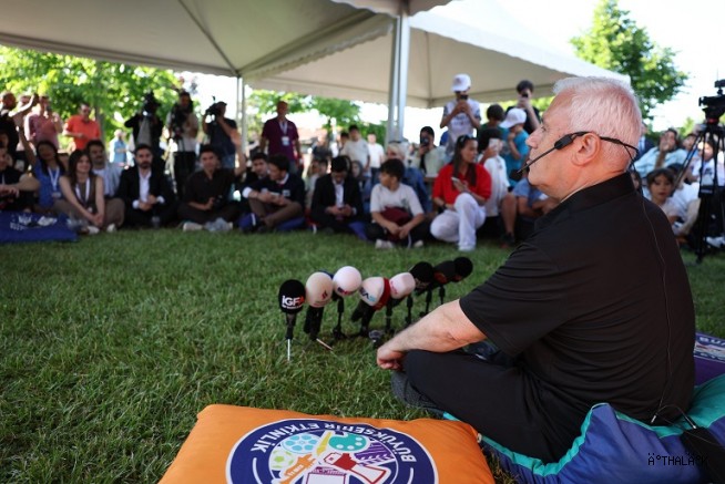 Başkan Mustafa Bozbey, Gençlerle Buluştu