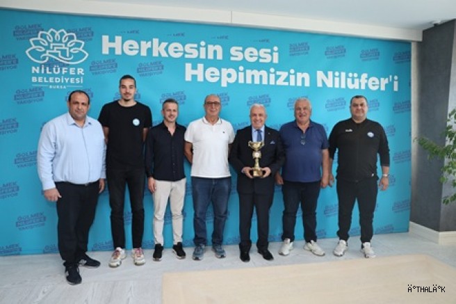 Başkan Şadi Özdemir Başarılı Sporcuları Ağırladı 