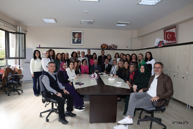 Başkan Şadi Özdemir: Geleceği Kuran Öğretmenlerdir