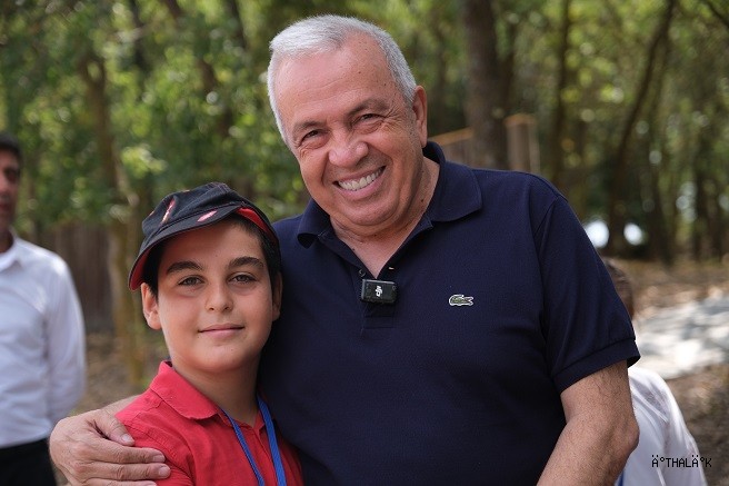 Başkan Şadi Özdemir, Nilüfer Doğa ve Bilim Yaz Okulu’ndaki Öğrencilerle Buluştu 