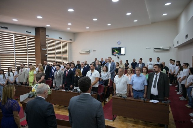 Başkan Şadi Özdemir Peja’nın Kurtuluş Günü Törenlerine Katıldı