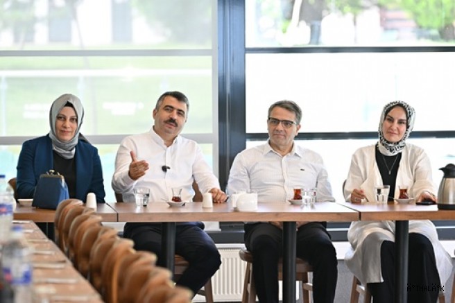 Başkan Yılmaz üreten Kadınları Ağırladı 