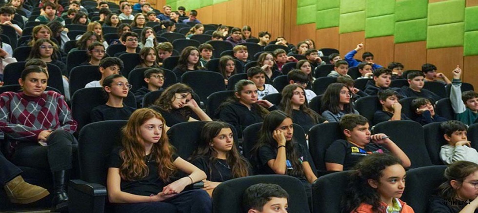 Beylikdüzü'nde Elektronik Atıkların İncelendiği Atölyeler Düzenlendi