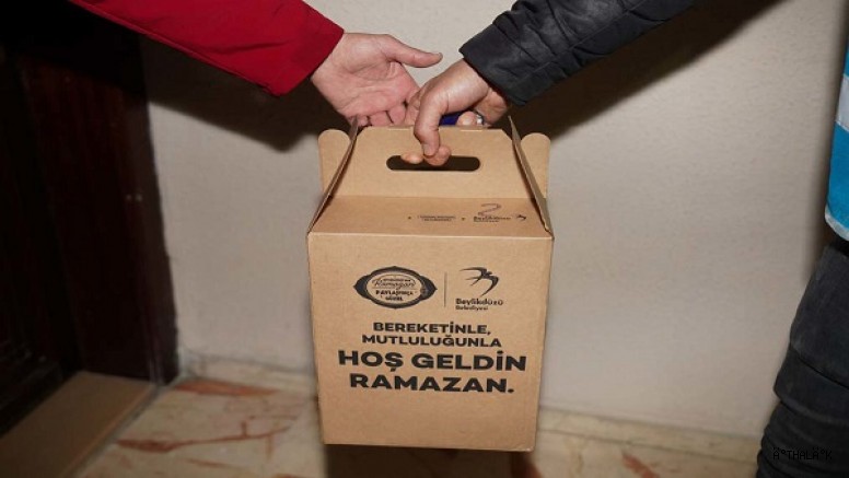 Beylikdüzü'nde Ramazan Bereketi Sofralara Taşınıyor