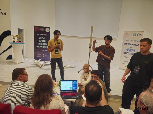 BTÜ’de Dijital Deprem Çözümleri Hackathonu Gerçekleştirildi