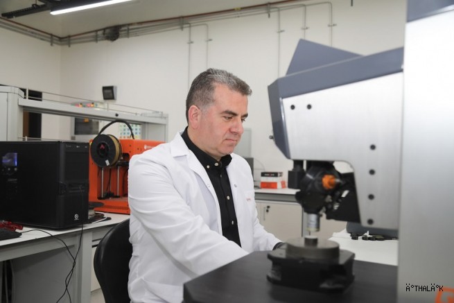 BTÜ'den Enerji Sektörü İçin Kendini Onaran Malzeme Projesi