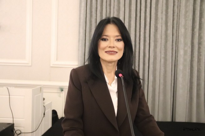 Bursa BUSEDER'den İyilik Konseri