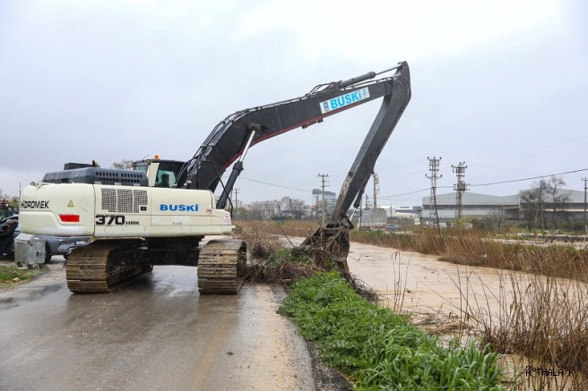 Bursa Büyükşehir, Olumsuz Hava Koşullarına Karşı Seferber Oldu