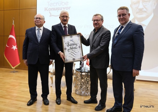 Bursa Cumhuriyet Başsavcısı Ramazan Solmaz Mudanya Üniversiteasi'nde