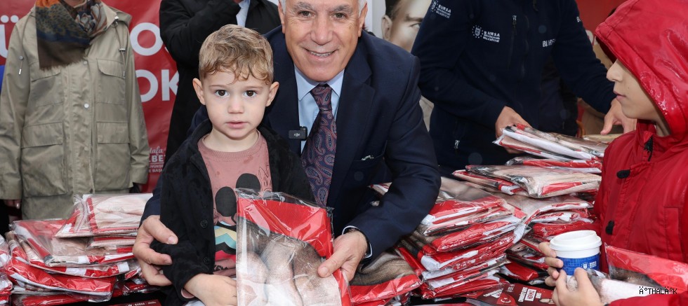 "Bursa, Cumhuriyetine Sahip Çıkıyor"