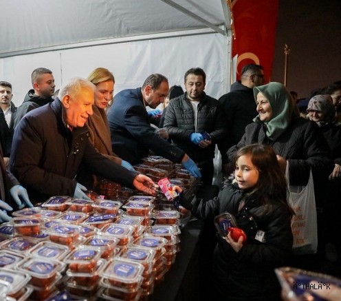 Bursa’da Miraç Kandili Bereketi