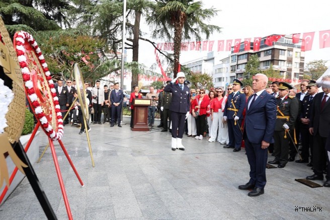Bursa’da Zafer Bayramı Coşkusu