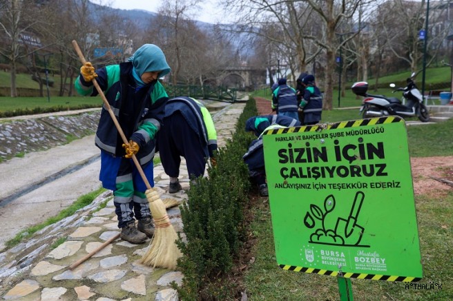 Bursa Kışın da Çiçek Bahçesine Dönüşüyor