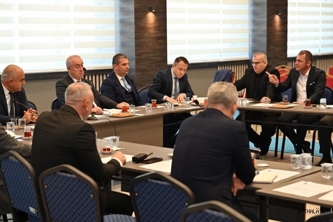 Bursa'nın 17 İlçesinin Zabıta Müdürleri Karacabey'de Buluştu