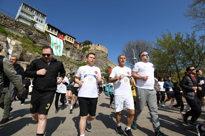 Bursa’nın Kalbinde Nefes Kesen Koşu