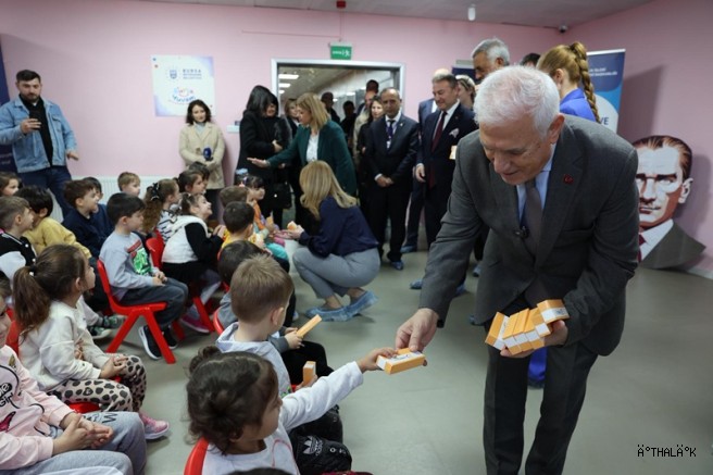 Bursa Yuvam’da Sağlıklı Gülüş Zamanı