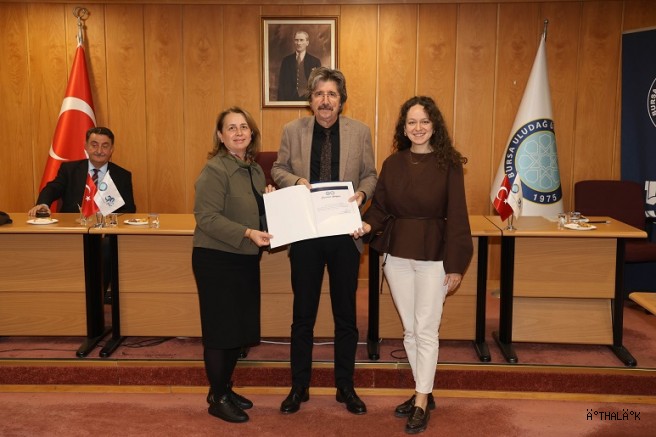 BUÜ’de Akademik Başarı Hızı Yükselmeye Devam Ediyor