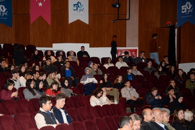 BUÜ’de Geleceğin Teknolojisi Konuşuldu