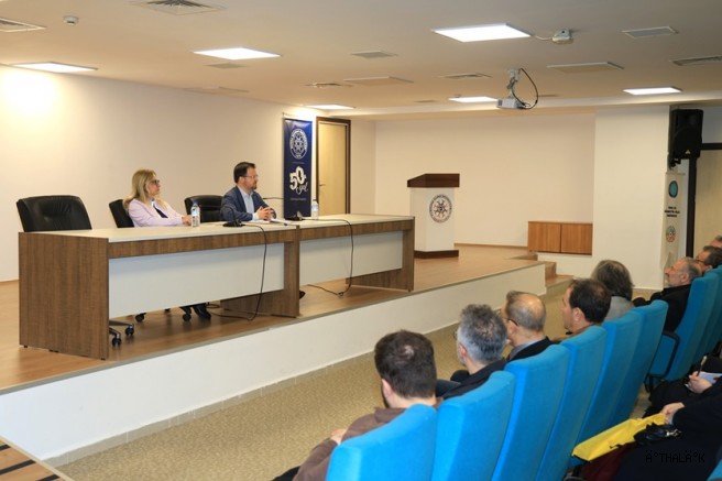 BUÜ’de “Modern Dünyanın Kökenleri” Konuşuldu