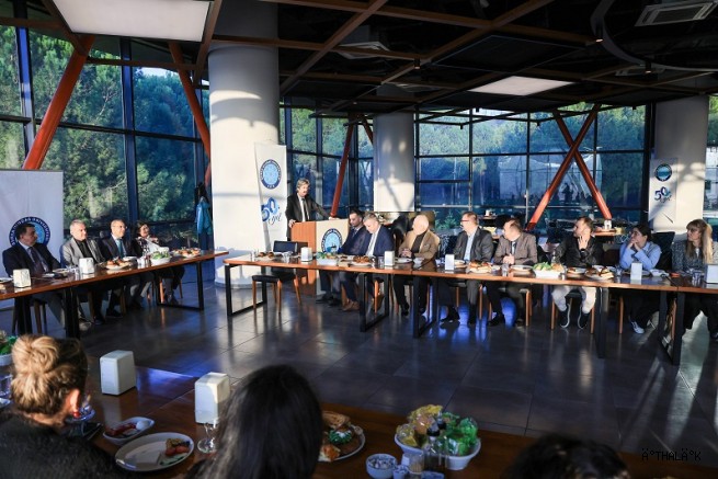 BUÜ'de Personel Motivasyonu Ön Planda