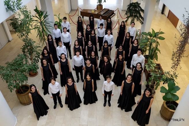 BUÜ Devlet Konservatuvarı Çocuk Korosuna İki Ödül