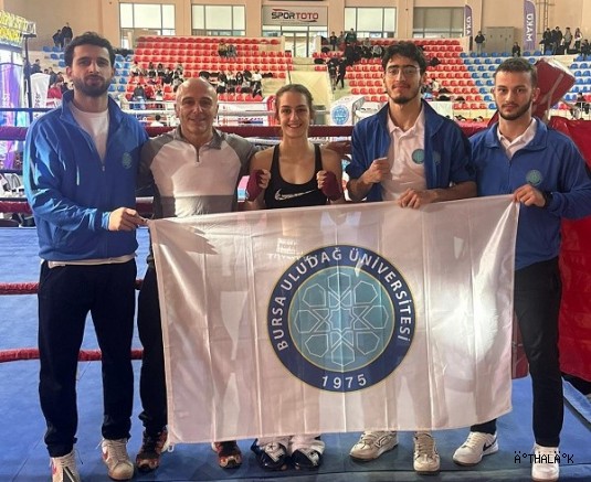 BUÜ’lü Kick Boksçulardan Madalya Başarısı