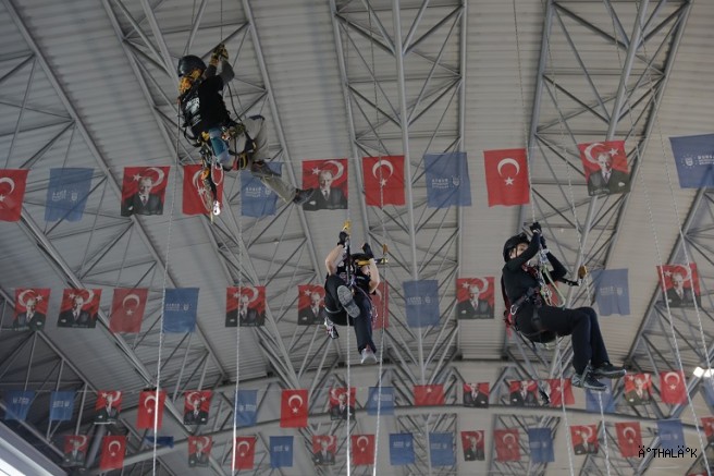 Büyükşehir Afetlere Ekibini Hazırlıyor