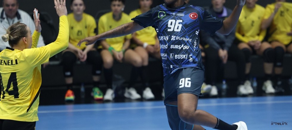 Büyükşehir Belediyespor EHF Avrupa Kupası’nda Tur Kapısını Araladı