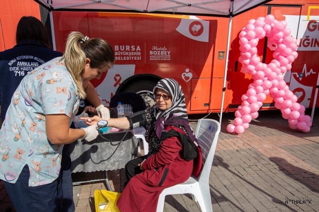 Büyükşehir’den Kadınlara Ücretsiz Sağlık Taraması