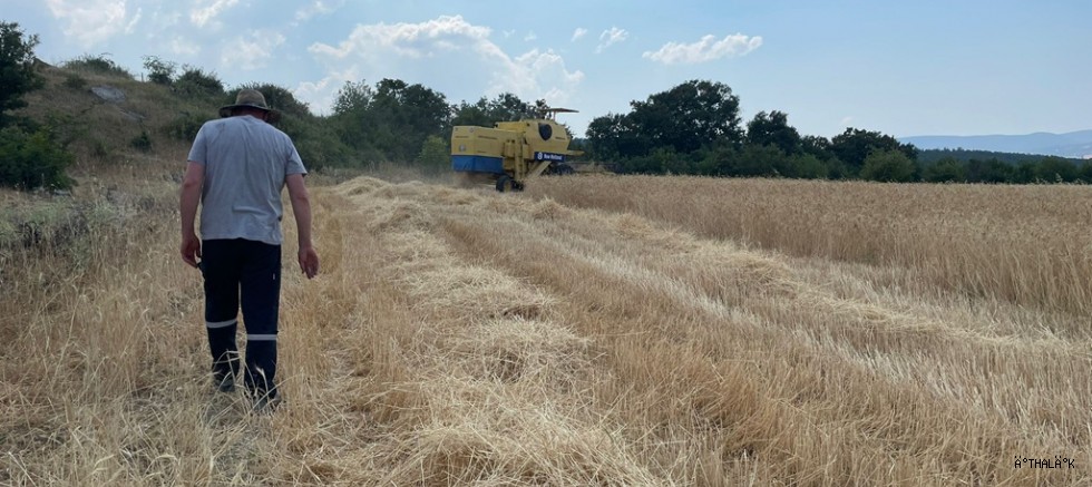 Büyükşehir'den Kırsaldaki Üreticilere Biçerdöver Desteği
